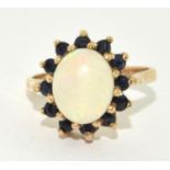 Large opal/sapphire 9ct gold ring Size P, 4.5g