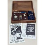 Badger Model 150 air brush gun complete in case with instructions.