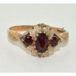 9ct gold Diamond and Garnet cluster ring size P