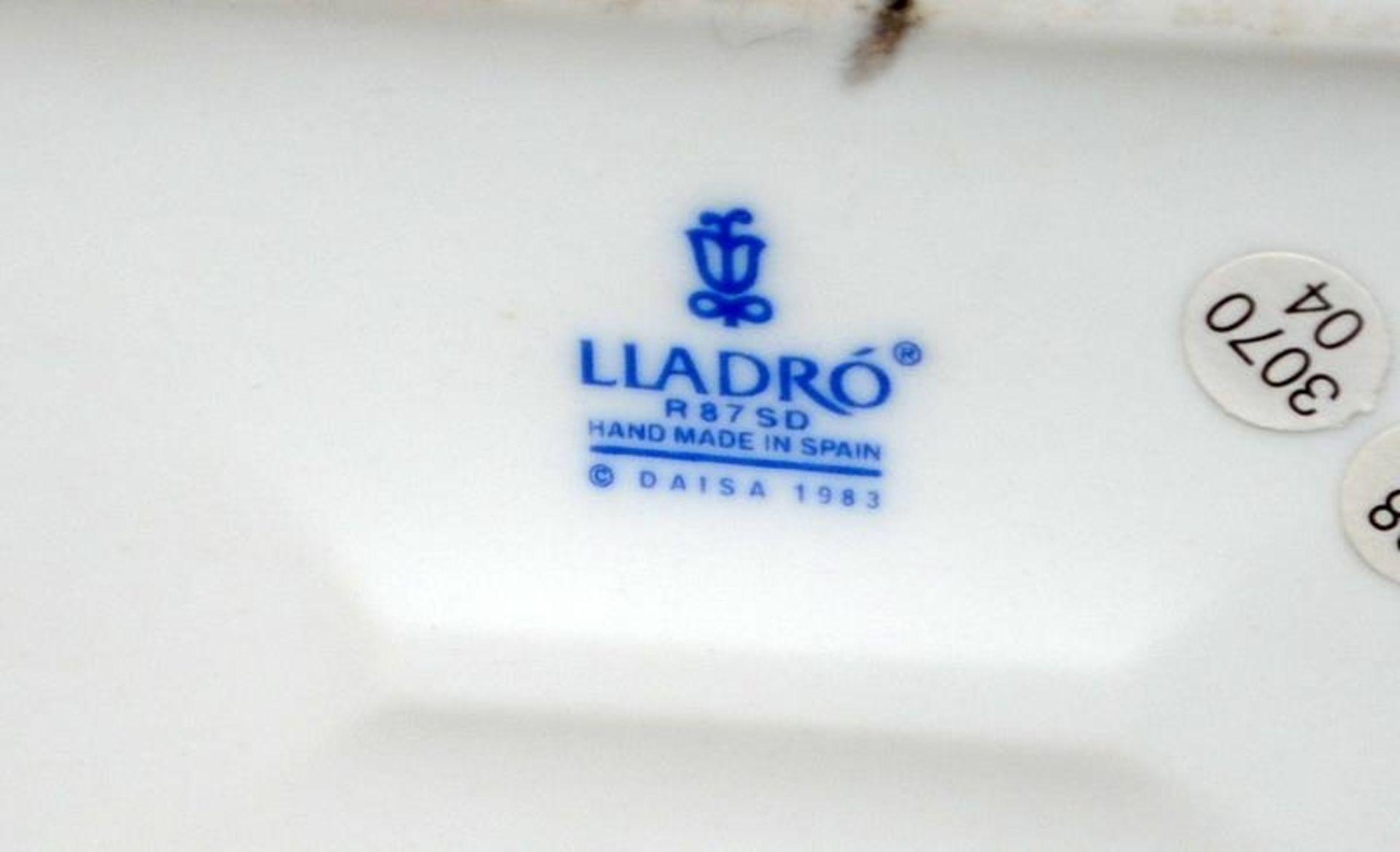 A Lladro lamp lighter figure. - Image 7 of 7