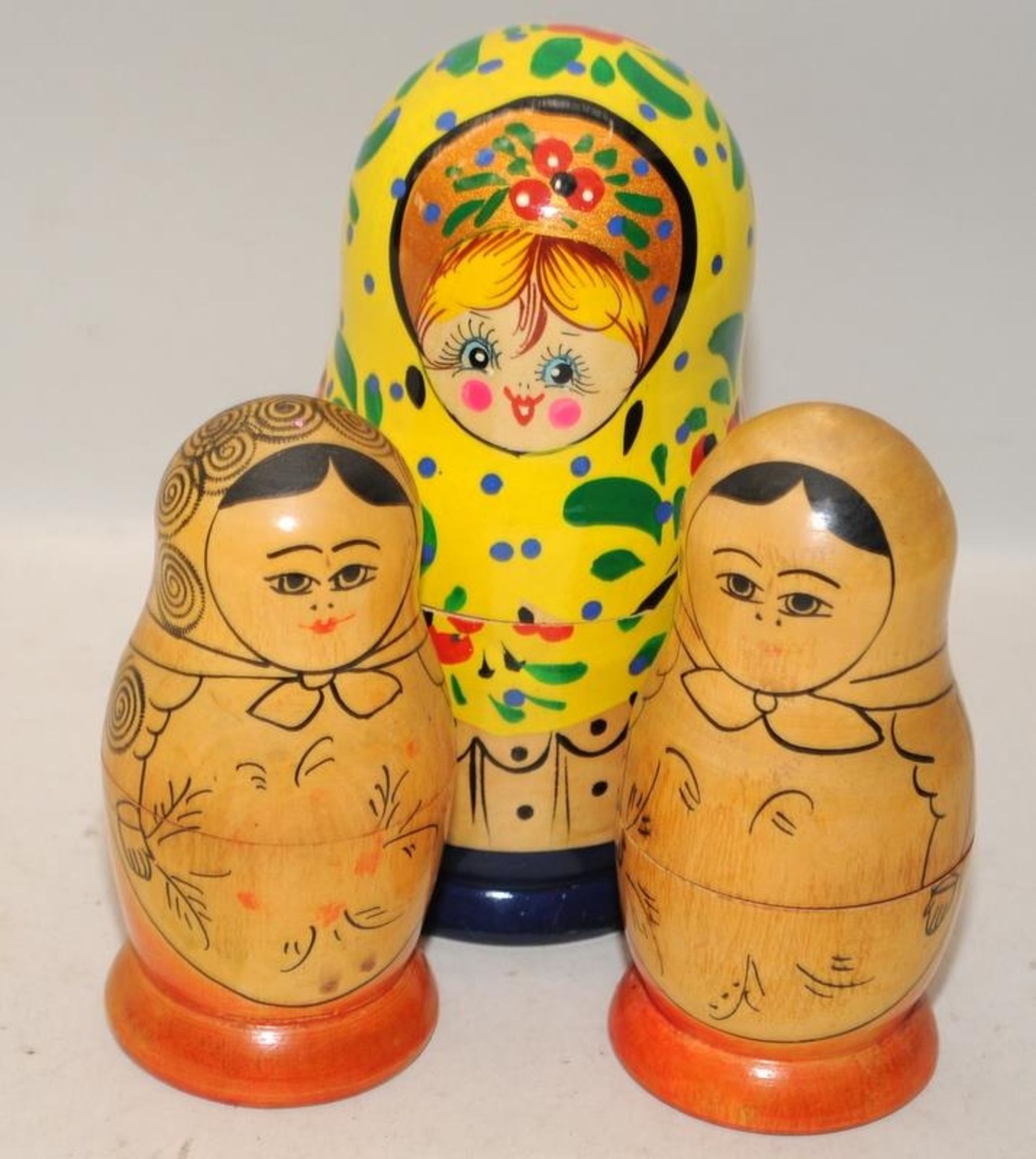 3 sets vintage Russian dolls - Image 2 of 2