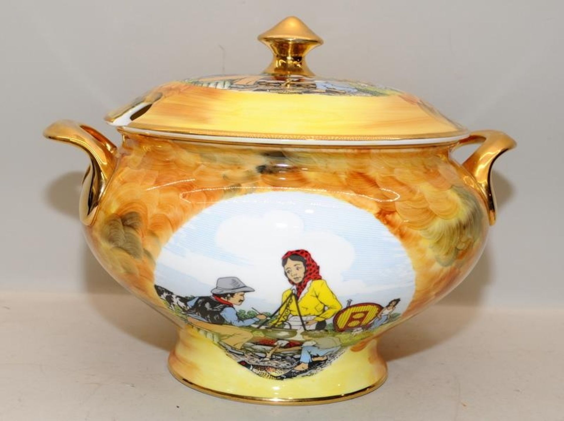 Large Romany Gypsy wagon decorated lidded tureen/stockpot. Hand painted and gilded bone china. 24cms