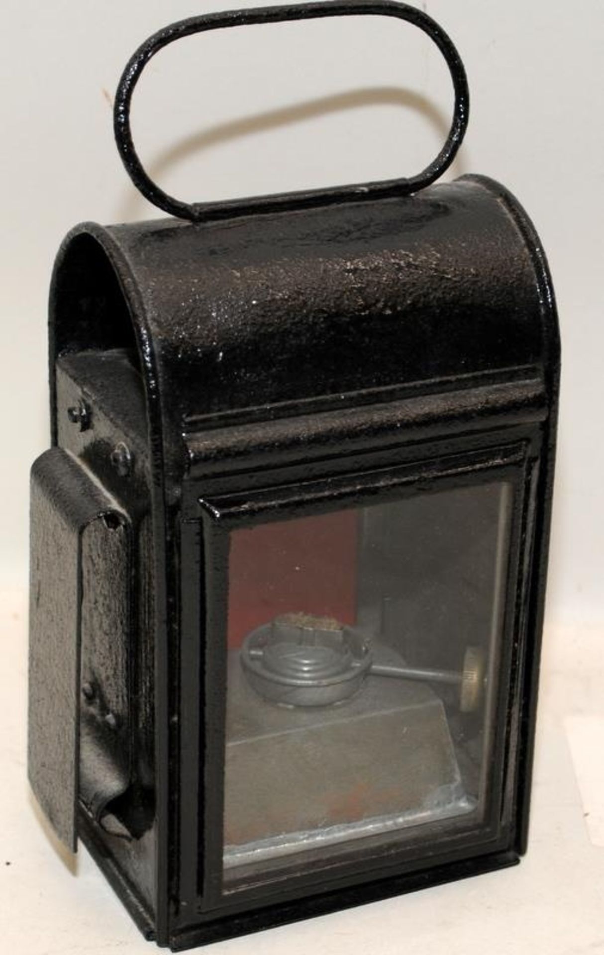 Vintage parrafin/oil carriage lantern, red stop/clear go. 24cms tall including carry handle