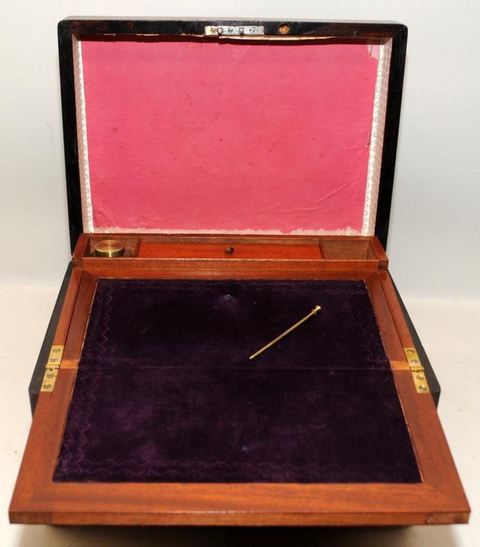 Antique writing box with MOP inlay and stowaway writing slope, - Image 4 of 5