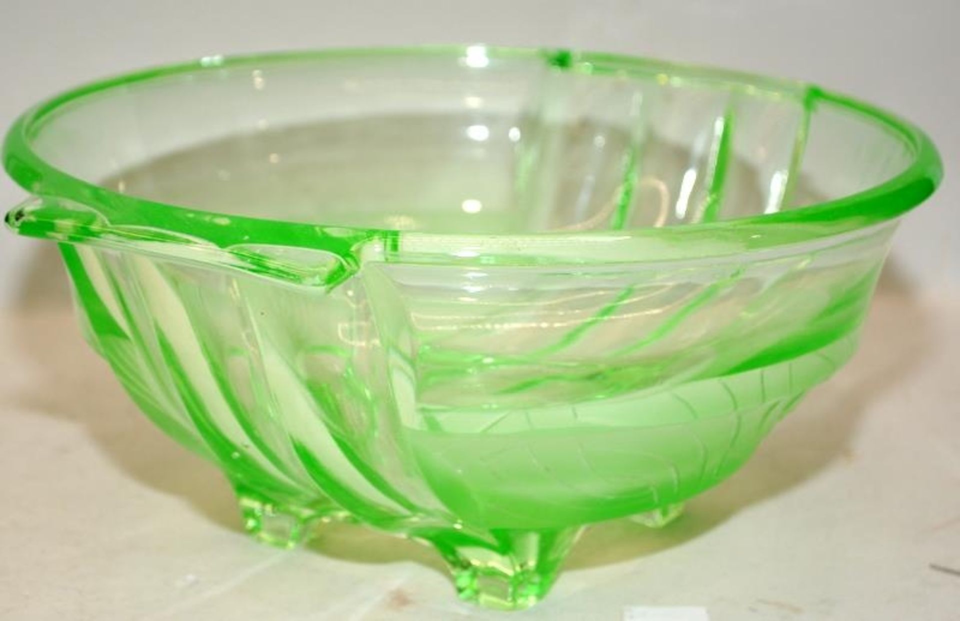 Uranium glass Art Deco dressing table tray c/w a Uranium glass fruit bowl. Tray 35.5cms across, bowl - Image 3 of 3