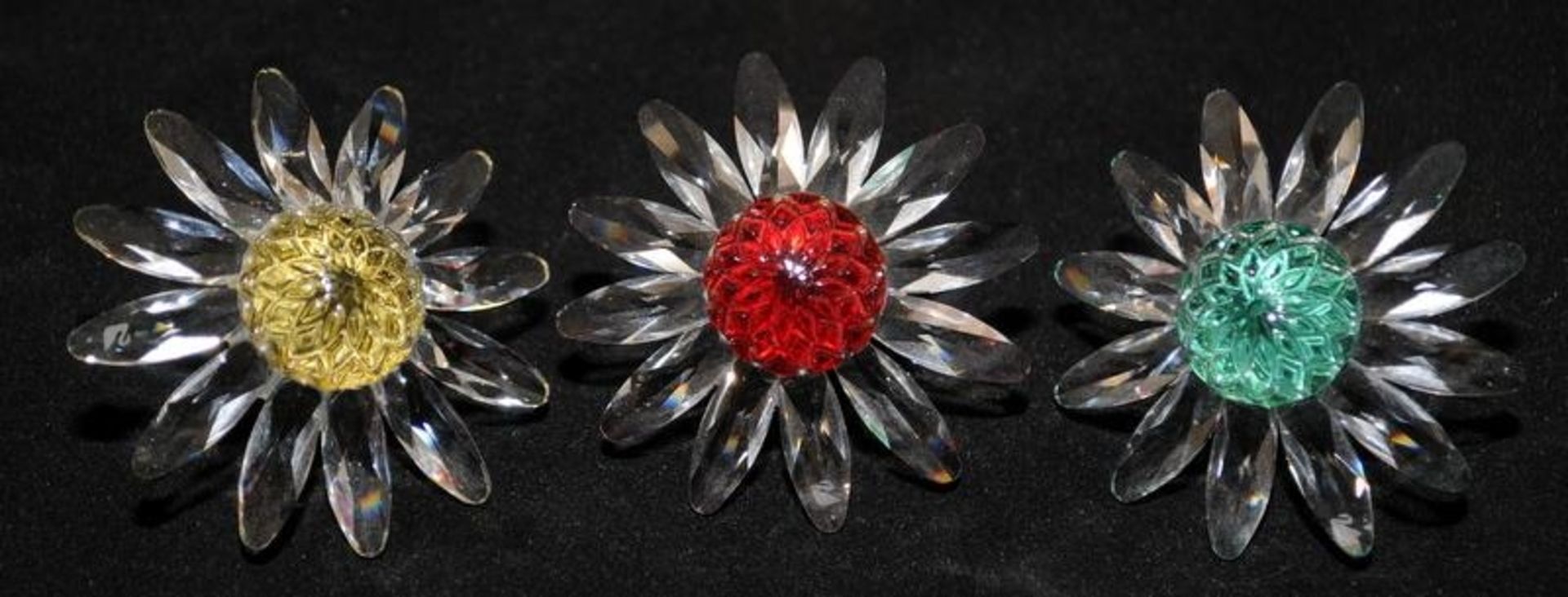 Collection of Swarovski crystal including a set of three marguarite daisies - Image 2 of 2