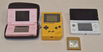 Nintendo handheld group to include a Game Boy, DS Lite, 3DS and a Game Boy Pokemon Gold Version