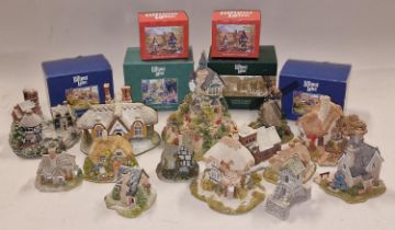 Collection of boxed and unboxed Lilliput Lane houses.