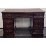 Vintage mahogany three part pedestal desk with leather top 79x121x63cm