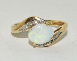 Fire Opal/Diamond 9ct Gold Ring 2.5g Size S