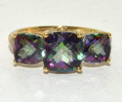 9ct Gold Ladies Mystic Topaz Ring. Size O