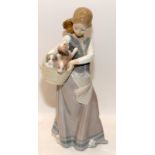 Lladro lady no 1311 "Little Dogs on Hip" 27cm tall