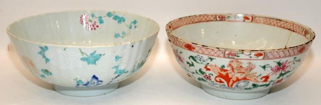 Two Chinese 18th century bowls D24cm.