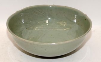 Chinese Celadon center bowl with corn leaf decoration 8x22cm