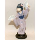 Liadro figure "Madam Butterfly Geisha" 4991 no 4991 retired 30cm tall