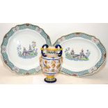 Two Wedgwood platters in the Rouen Chinois pattern c/w a vintage Italian Majolica twin handled vase.