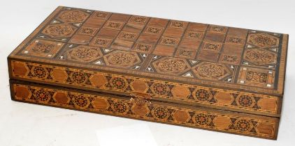 Vintage wooden Backgammon playing board in a hinged box in the Sorrento style with MOP and marquetry