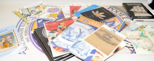 Poole Pottery interest selection of books, collectors club magazines and leaflets (qty)