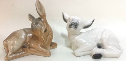 Poole Pottery lamb by Marjorie Drawbell together with a small fawn (2)