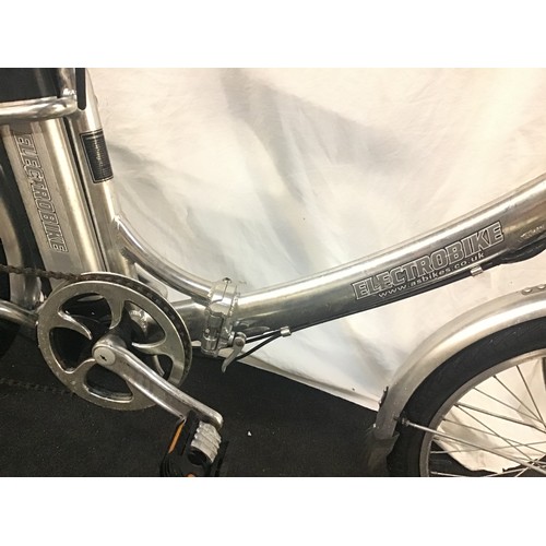 ELECTROBIKE FOLDING POWERED ELECTRIC BIKE. This bike is in nearly new condition - Image 3 of 4