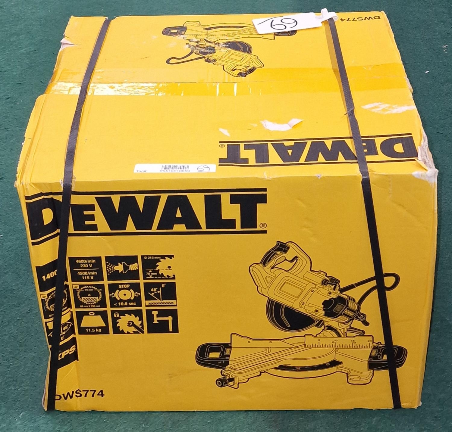 Dewalt DWS774-GB slide mitre saw with XPS. (69)