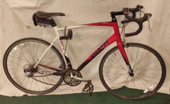 Giant 6000 Aluxx SL Defy butted tubeing 24 gear racing bike