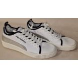 A pair of Karl Lagerfeld trainers UK size 9.5 (BNWT) (26)