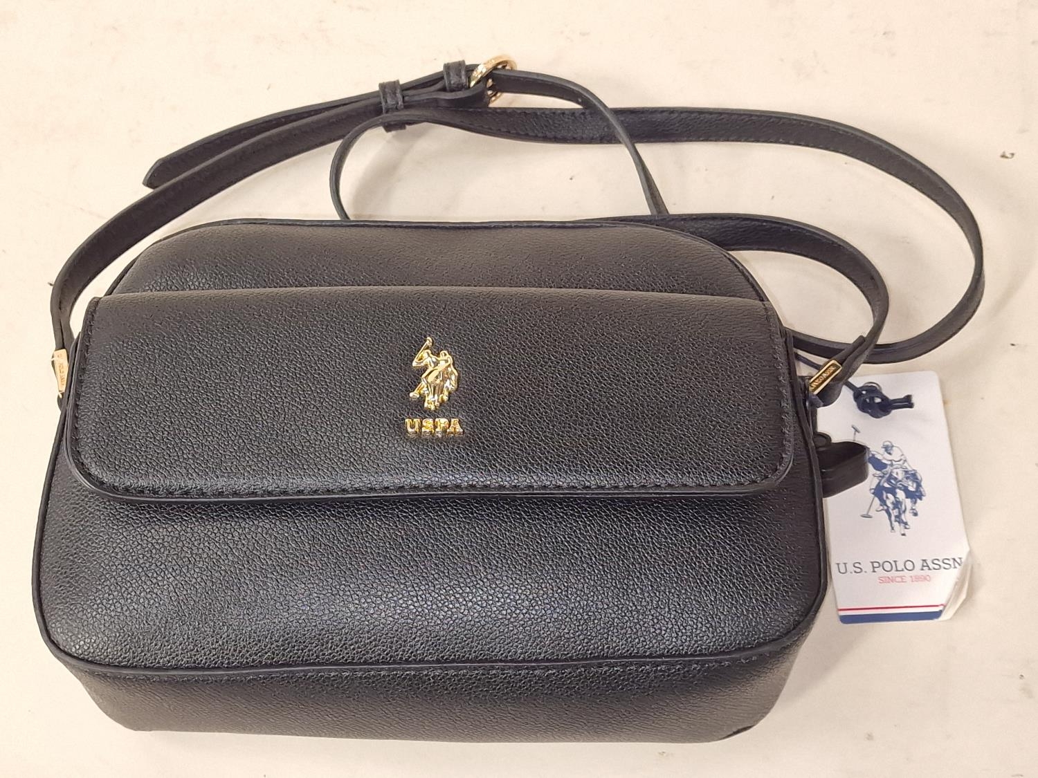 USPA Polo Assn. small bag BNWT. (31)