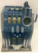 Pace Comet Scarce golf theme coin operated 5 cent one arm bandit, jackpots, cash box, back door keys