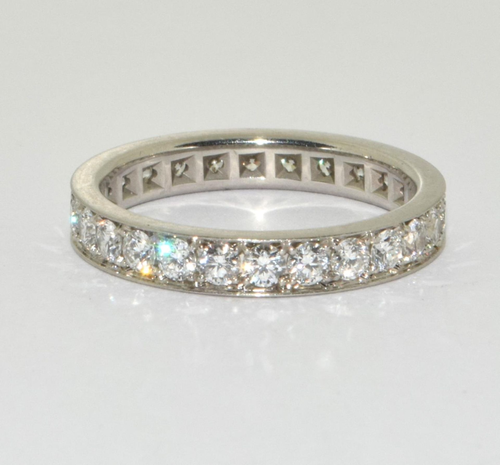 Platinum Diamond full eternity ring of approx 2,5ct size L1/2 - Image 5 of 5