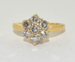 18ct gold ladies Diamond Daisy ring H/M as 1.00ct size M