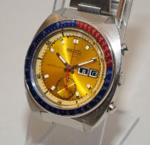 Vintage Seiko Pogue chronograph, classic yellow dial with pepsi bezel configuration. Model ref: