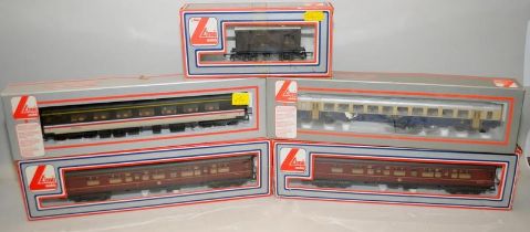 Lima OO Gauge Rolling stock. 2 x 305312W, 305336A2, 309510K and 305625W. All boxed