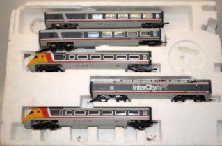 Hornby OO Gauge Advanced Passenger Train (APT) Locomotive and carriages.