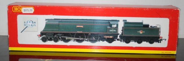 OO Gauge Hornby R2218 BR 4-6-2 West Country Class 34041 Wilton. Boxed
