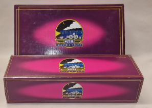 M.T.H. O gauge trains boxed carriage sets Madison combine carriage and diner set together Vista Dome