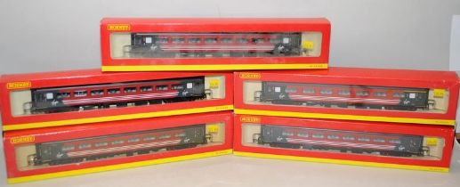 Hornby OO Gauge Virgin Trains MK2 Rolling stock x 5. All boxed, some missing inner liners.