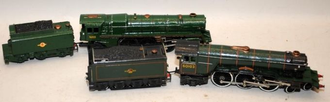 2 x OO Gauge Steam Locomotives with tenders in BR Green, 76000 and 60103 Flying Scotsman