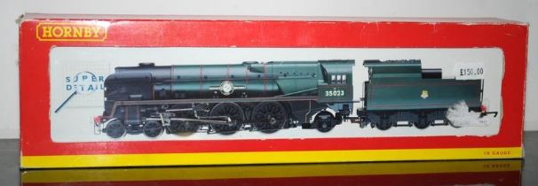 OO Gauge Hornby R2170 Holland-Afrika Line Merchant Navy Class. Boxed