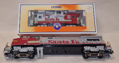 Lionel O gauge Santa Fe Locomotive used together a Santa Fe new boxed Warbonnet Caboose carriage