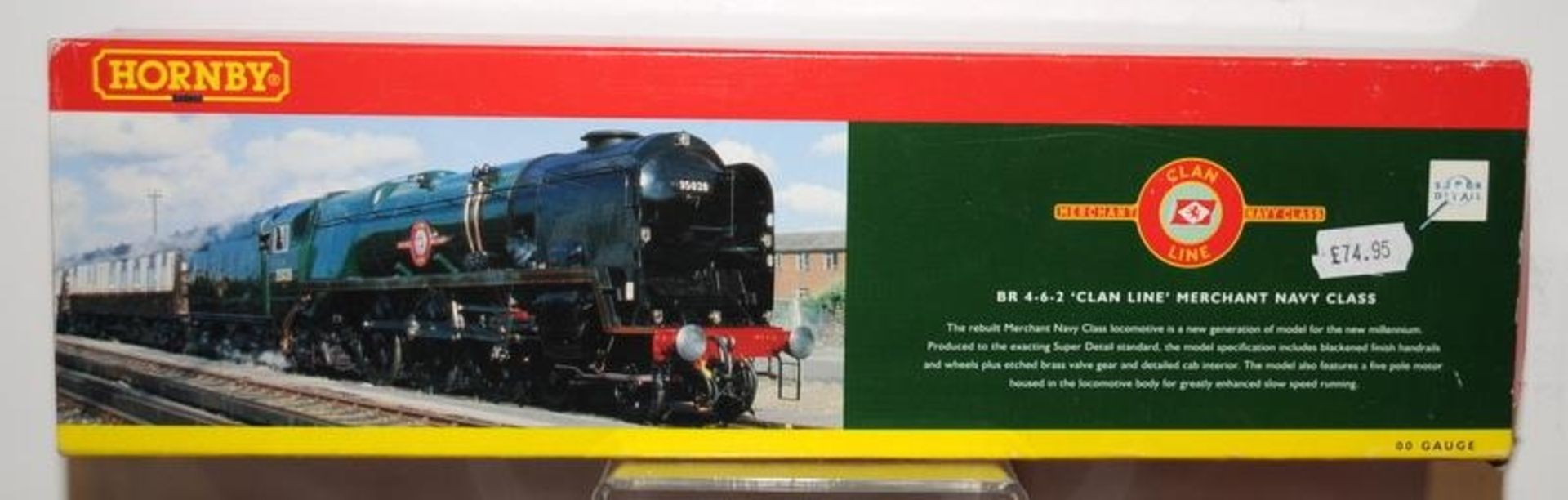 OO Gauge Hornby R2169 BR 4-6-2 Clan Line Merchant Navy Class Locomotive. Boxed