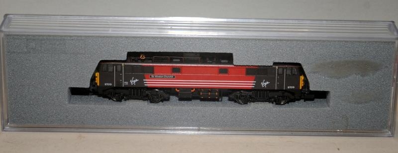 Graham Farish N Gauge Locomotive 371-751 Virgin Livery. Boxed