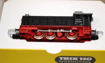 Ho Gauge Trix V36 257 Locomotive ref:2464. Boxed
