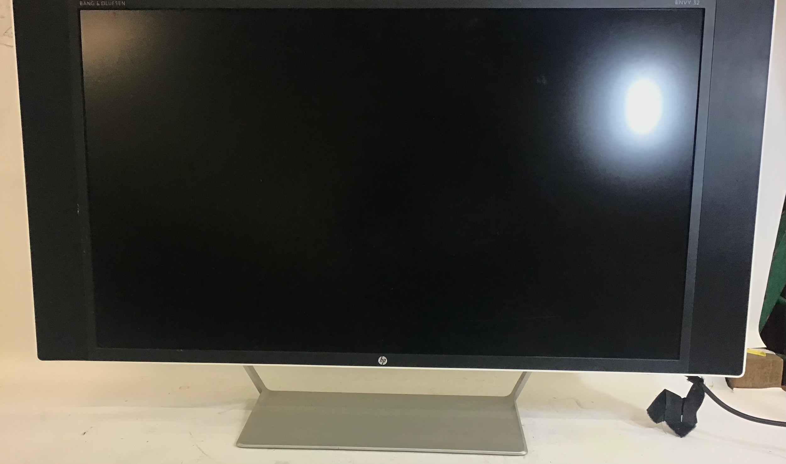 HP ENVY 32 LCD monitor MODEL HSTND 5001A complete with power supply.