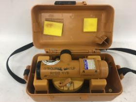 Topcon Auto-Level AT-G7 Surveyor's Instrument Complete with carry case.