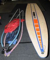 Plastimo sailboard with sails and boom requires mast