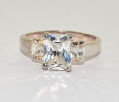 A 925 silver three stone ring Size R