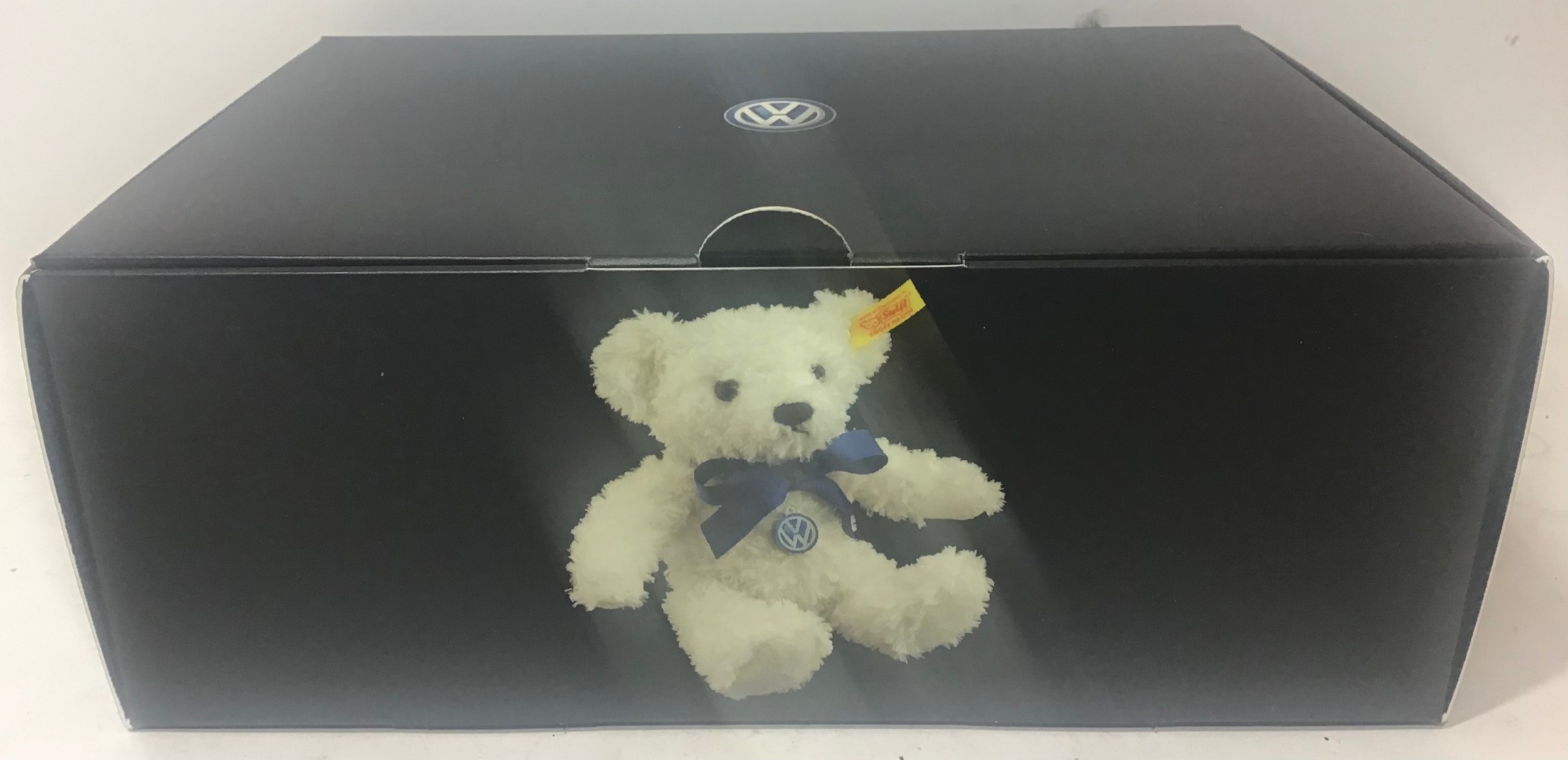 Steif Volkswagen Bear in Original Box Model No. 992407 from 2009 complete with Original Tags and - Image 5 of 5