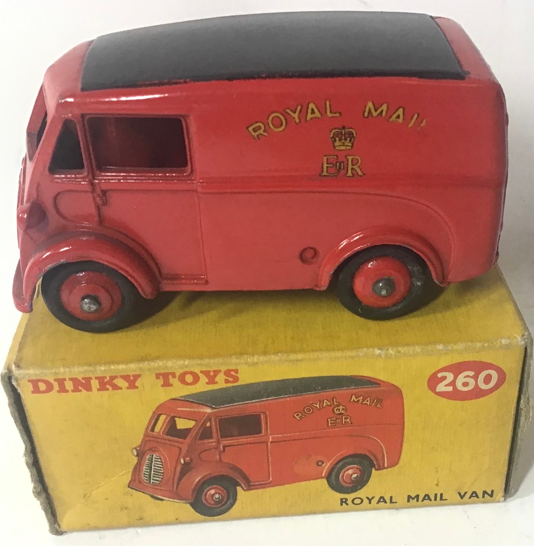 Dinky Toys 260 Royal Mail Van Boxed. Please see pics for condition. - Image 2 of 6