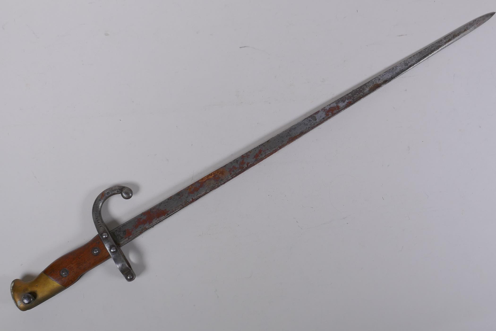 A late C19th French model 1878 bayonet, manufactured in Steyr, Austria, by The Austrian Arms - Image 6 of 6